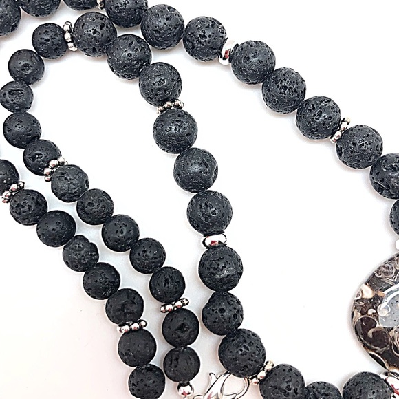 Turritella Agate & Lava Rock Unisex Necklace 18” or 20”, NWT, Ships in Gift Box - Picture 6 of 10